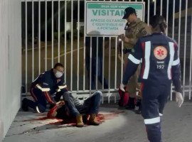 Vítima caiu ao lado do portão do condomínio na Av. Castelo Branco. 