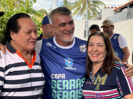 Deputado Amélio elogiou trabalho do prefeito de Taguatinga, Paulo Roberto, e da primeira-dama, Zeila Ribeiro. Créditos da imagem
