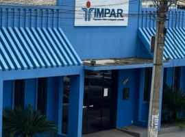 Criado há 35 anos, o IMPAR jamais realizou concurso público para formação de seu quadro efetivo. 
