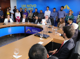 Autoridades e representantes de instituições estaduais, federais e internacionais participam do lançamento do projeto Floresta+ Amazônia - modalidade Conservação, no Palácio Araguaia Governador José Wilson Siqueira Campos, em Palmas.