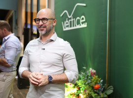 Arquiteto Ricardo Nogueira apresenta os conceitos do projeto do Vértice durante encontro com imprensa e autoridades.