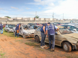 Casos com mais de dez focos do mosquito encontrados no mesmo imóvel, são considerados infração gravíssima, e passíveis de multa no valor de até R$ 50 mil.