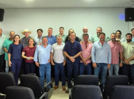 Nova diretoria do Sindicato Rural de Araguaína toma posse durante cerimônia realizada na noite desta terça-feira (27).