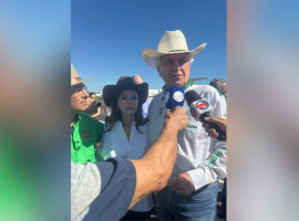 Ronaldo Caiado defende prudência nas articulações políticas, evita reafirmar apoio à Professora Dorinha e reforça intenção de disputar a Presidência.