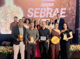 A Casa do Empreendedor oferece suporte técnico completo aos pequenos negócios, atuando desde a formalização até o fortalecimento das atividades econômicas locais. 