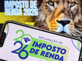 O saldo existente em 31 de dezembro de 2025 precisa ser informado quando ultrapassar R$ 5 mil.