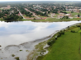 Lagoa da Ema, em Alvorada, foi alvo de captação irregular de água por empresa de engenharia; acordo com o MPTO prevê recuperação da área com plantio de 500 mudas 