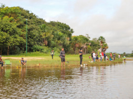Além da pesca nos barrancos, os participantes também puderam usar embarcações sem motor, como caiaques e canoas, com área de pesca limitada da região em frente ao Centro de Canoagem até o cordão limite da Usina do Corujão.