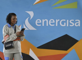 Podem participar consumidores residenciais que não estejam incluídos na Tarifa Social.