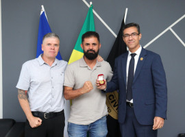 Oficial investigador Ariston Ribeiro de Araújo durante solenidade de aposentadoria na sede da Delegacia Geral da Polícia Civil, em Palmas 