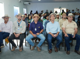 1º Simpósio Taura Eficiência na Pecuária reuniu especialistas e produtores durante a Agrotins 2026 