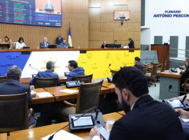 Amélio atribuiu aos servidores a derrubada do veto e a concessão dos benefícios