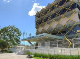 Justiça Eleitoral aplicou multa e enviou caso de Tom Belarmino para apuração criminal 