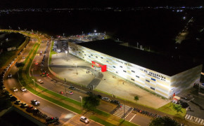  Centro de Convenções leva o nome de José Pereira Neto, conhecido como Zé Pereira, empresário que marcou a história de Araguaína com sua atuação no setor agropecuário 