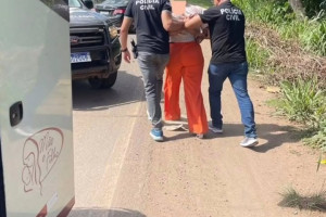 Jordélia Matos Araújo foi presa dentro de um ônibus em Santa Inês, suspeita de envenenar ovo de Páscoa que matou uma criança em Imperatriz.