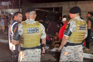 PM durante ocorrência de tentativa de homicídio no setor Céu Azul, em Araguaína 