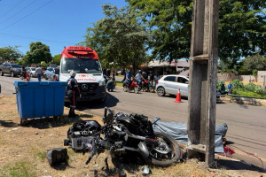 Acidente foi próximo a base do Samu, na Av. Filadélfia em Araguaína. 