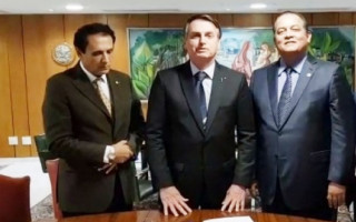 Parlamentares irão sugerir prorrogação dos mandatos de prefeitos e vereadores.