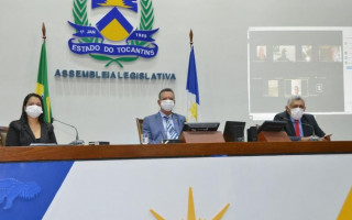 Sessão extraordinária foi realizada nesta terça-feira, 14.