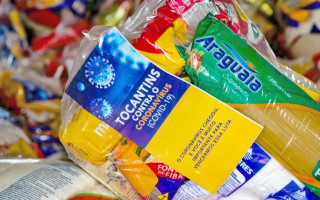 Governo do Estado inicia, neste sábado, a distribuição de 2.300 cestas básicas para artistas populares e artesãos.