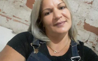 Rosângela Maria dos Santos está a procura da mãe biológica.