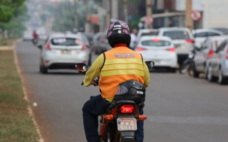 Transporte de passageiros em mototáxi foi reconhecido como essencial em Araguaína.