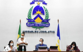 Textos foram discutidos e votados nesta terça-feira, 12
