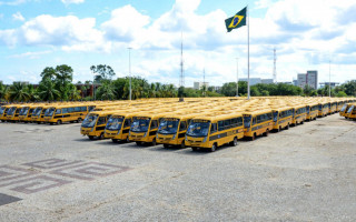Boa parte dos ônibus serão destinados às prefeituras e a distribuição se dará conforme a demanda local