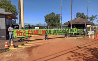 Manifestação em frente ao presídio Barra da Grota