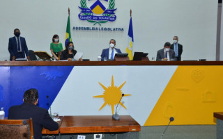 Matérias votam discutidas e votadas na noite desta quarta-feira