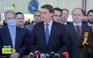 Presidente anunciou que o auxílio será prorrogada por mais quatro meses.