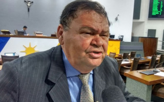 Ex-deputado estadual José Bonifácio na Assembleia Legislativa 