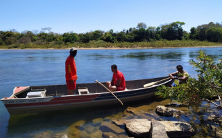 Bombeiros realizaram buscas e localizaram o corpo da vítima.