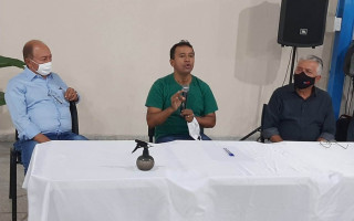 Pré-candidato a prefeito Elenil da Penha anuncia Doutor Cabral como pré-candidato a vice. 