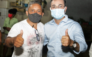 José Domingos, ao lado de Wagner Rodrigues, diz que candidato vai seguir transformações da gestão de Dimas.