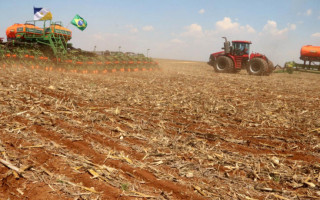 Nos próximos meses, produtores iniciam os preparos da terra para a produção agrícola no Tocantins.
