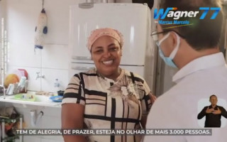 Durante visita no setor Lago Azul 1, o candidato garantiu a entrega de mais 3 mil unidades habitacionais.