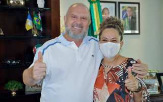Governador Mauro Carlesse recebe a prefeita eleita de Gurupi, Josi Nunes.