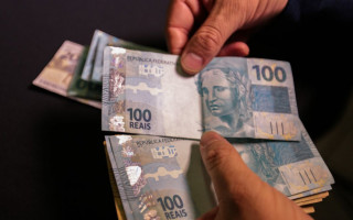 Trabalhadores com jornada de trabalho reduzida receberão férias e 13º salários com base na remuneração integral.