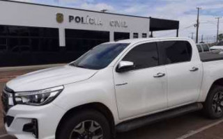Camionete de luxo foi furtada em estacionamento próximo a um grande supermercado de Palmas.