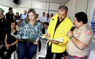 Comandante dos Bombeiros do TO, Dodsley Vargas, apresentou a situação dos incêndios ao ministro Marcelo Cruz