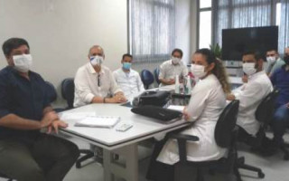 Reunião buscou discutir a retomada da rotina do hospital.
