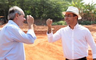Prefeito Ronaldo Dimas e o sucessor Wagner Rodrigues 