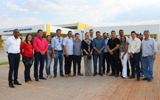 Kátia visita obras construídas com apoio de suas emendas.