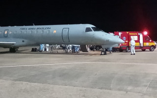 Pacientes do AM chegaram em Palmas em uma aeronave da Força Aérea Brasileira 