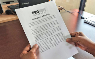  Resolução n° 3.919/2010 determina que o consumidor tenha o direito de utilizar contas de serviços básicos