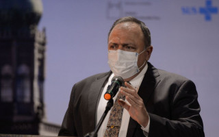 Pazuello apresentou um cronograma em que prevê a distribuição de cerca de 230,7 milhões de doses de vacinas contra a covid-19 até julho.