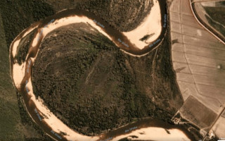 Rios da bacia têm secado no período de estiagem, como nesta imagem em 2018.