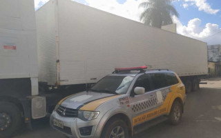 Ao consultarem o sistema, os policiais foram informados da adulteração.