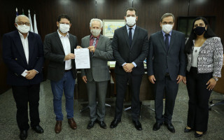 Presidente do TJTO, Desembargador João Rigo Guimarães, assinou a ordem de serviço. 